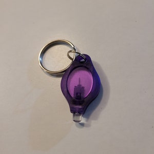UV-Schlüssellicht-Upgrade für Glow-In-The-Dark-Anhänger Bild 1