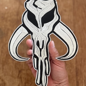 Schädel Mandalorian Mythosaurs Boba Fett Star Wars Symbol Stickerei Aufnäher zum Aufbügeln