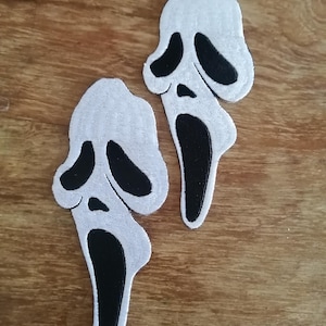 2 parches bordados termoadhesivos o para coser con el símbolo de la Parca, el Diablo y la Psicosis de Scream.