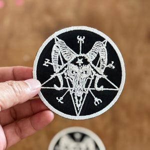 2Pcs. Skull Baphomet Pentagram Goat Belief Mystery Symbol Embroidery iron-on Sew-on patches