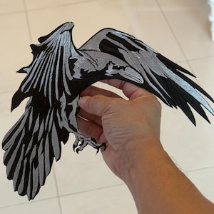 Crow Raven USA scary Halloween Prey Bird flying Symbol Embroidery iron-on Sew-on patches
