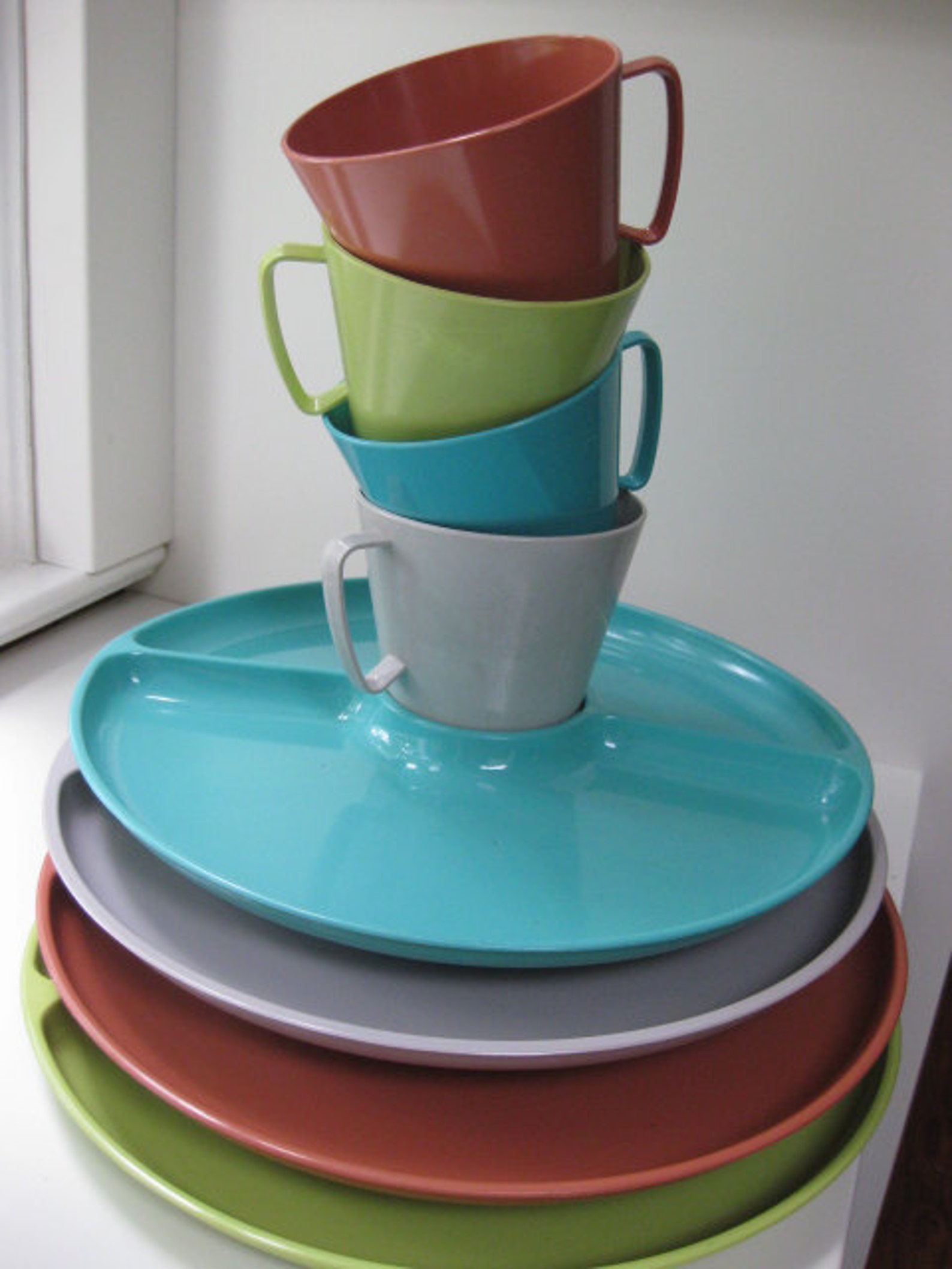 Vintage Sterilite PatioWare plastic plates and cups set of 4 Etsy