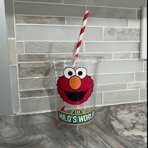 Custom Cups & straws