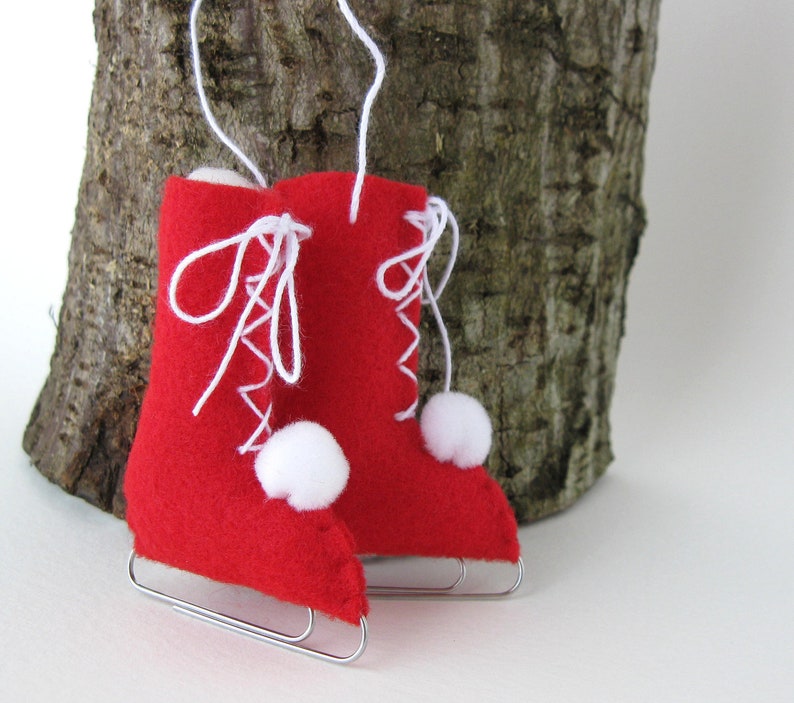 Set of 5 Felt Ice Skates Christmas Tree Ornaments Ecofriendly