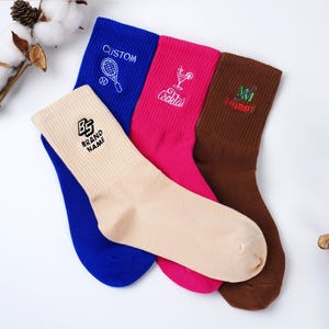 Personalized socks with your name,text,logo,Embroidery Unisex Cotton Socks,sports socks,Team socks,Personalized unique gifts,Wedding Socks。