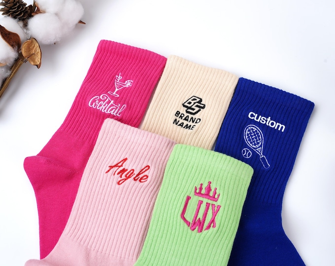 Personalized men's and women's socks,with your name,text,logo,Embroidered Socks,Mom,Dad socks,Family Christmas Gift,Halloween Gift,Team Sock