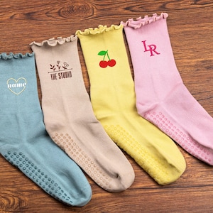 Calzini personalizzati ricamati, calzini antiscivolo per Pilates, calzini yoga con logo personalizzato, calzini da palestra personalizzati, calzini con nome, regalo per ordini di gruppo in studio, calzini antiscivolo.