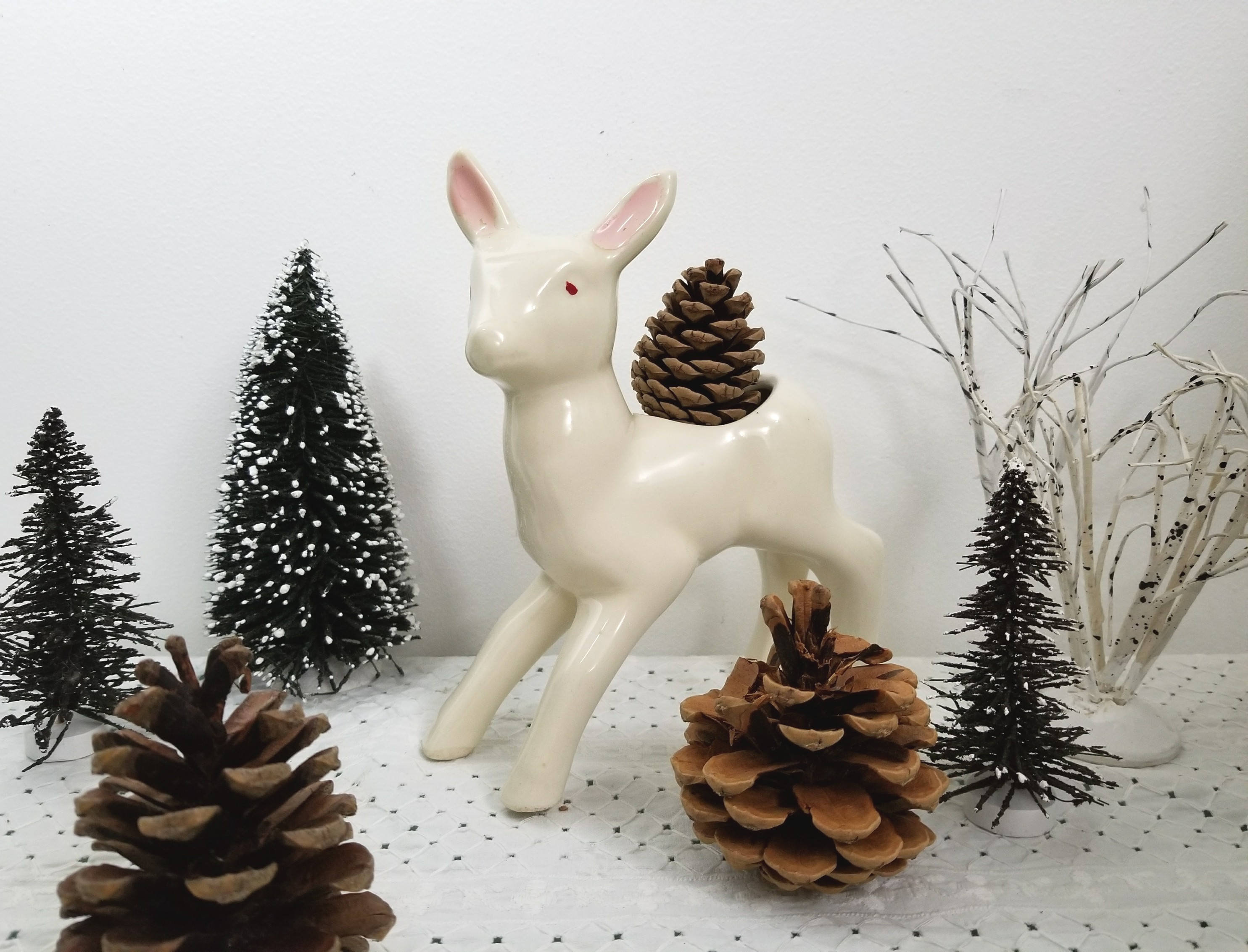 Vintage white deer planter statue figurine. Fawn. Doe. Bambi. Etsy