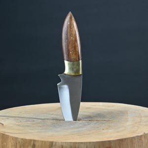 Handmade D2 Steel Skinner Knife: Full Tang Hunting, Camping, and Survival Knife