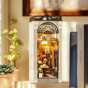 Kit de rincón de lectura con citas alfabéticas: casa de muñecas en miniatura DIY, rompecabezas de madera 3D para adultos y adolescentes, decoración de estanterías, regalo artesanal