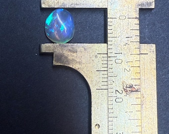 1.45 ct lighting ridge opal crystal