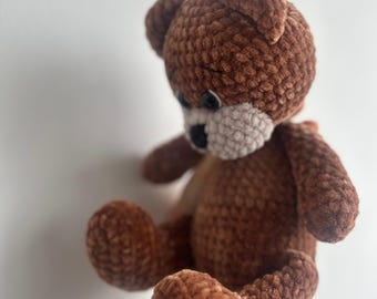 Häkelanleitung für Bären als PDF. Amigurumi Bär Plüsch.