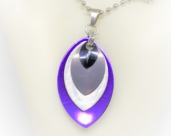 Pendant: Asexual (Ace) Layered Scale - Anodized Aluminum Chainmaille