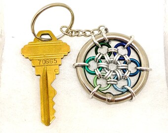 Keychain: Gay Men Pride Japanese 12 in 2 - Anodized Aluminum Chainmaille