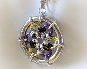 Hanger: Non-Binary (NB) Pride Japans 12 in 2 - Geanodiseerd Aluminium Chainmaille