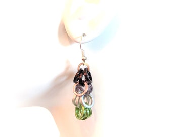 Orecchini: Agender (AG) Shaggy Loops - Chainmaille in alluminio anodizzato