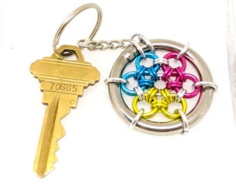 Keychain: Pansexual (Pan) Pride Japanese 12 in 2 - Anodized Aluminum Chainmaille