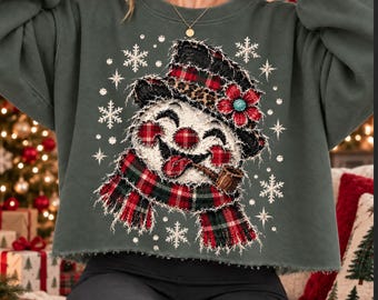 Lustiger Schneemann (PNG), Vintage-Winterweihnachtsdesign, Trendiges Schneemann-Shirt mit Karomuster (PNG), Sublimationsdruck auf zerrissenem Stoff, Retro-Weihnachts-Download