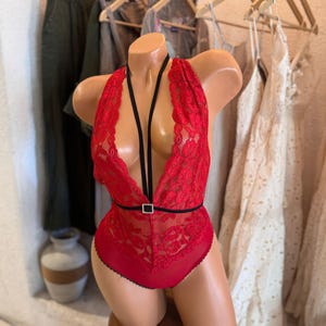 Sexy Lingerie, Lingerie Set, Lace Lingerie, Bride Lingerie, Triangle Bralette, Lingerie Lover , Custom Lingerie Set, Thong lace bodysuit
