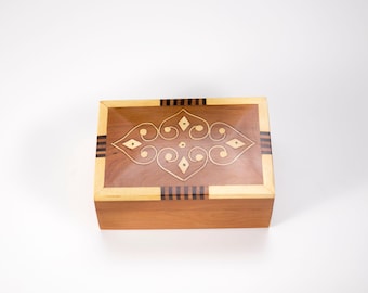 Hand Carved Thuya Wood Moroccan Burl Box, Keepsake Jewelry Organizer