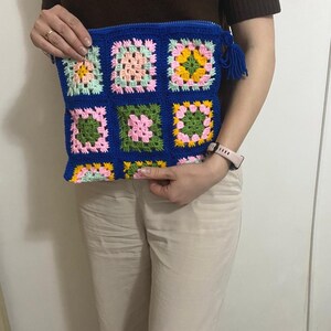 granny square bag,crochet bag,handmade granny square bag,crochet retro bag,mothers day handmade bag,crochet purse,afghan bag,tote bag