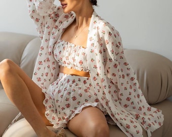 Conjunto de pijama de muselina de algodón con rosas y flores para mujer: bata de 3 piezas, top y pantalones cortos | Conjunto floral para estar en casa, ropa de dormir bohemia, ropa de casa de verano, regalo romántico