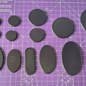 Tabletop Rundbases - Ovalbases – Warhammer D&D Wargame Miniaturen – Fantasy Sci-Fi RPG – Scenic Bases – Custom Größen