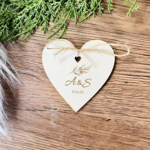 Benutzerdefinierte Hochzeit Holz Tag, Hochzeit Gastgeschenke, , Business Name Tag, benutzerdefinierte Namen Tag, Hochzeit Tisch Gedeck, gravierte Namensschilder, Babyparty