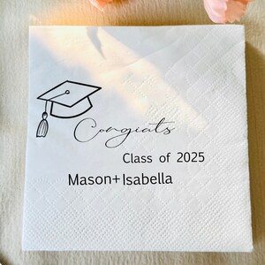 Tovaglioli personalizzati, tovaglioli di laurea, classe del 2025, decorazioni per feste di laurea, tovaglioli di laurea in lamina d'oro, tovaglioli da cocktail, laurea universitaria