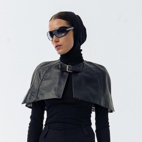 Real leather cape coat, Leather cape top, Leather poncho, Women cape jacket coat,Cosplay cape ladies,Women cape ren faire,Black leather cape