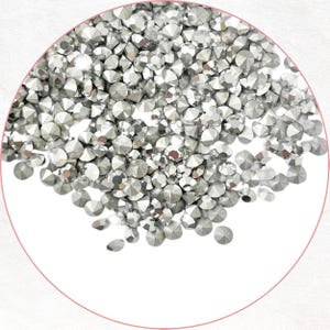 100 x Vintage PP11/SS5 Comet Argent Light 1.70-1.80mm Swarovski Crystal Rhinestone Point Back Chaton Stones Art. 1100 - SD19