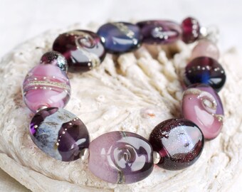 Purple Mauve Pink Lampwork Bead Bracelet with Sterling Silver Magnetic Clasp, Contemporary Artisan Glass Jewellery