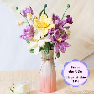 Finished Crochet Flower Bouquet, Unique Handmade Gift,Wrapped Flower,Graduation,Gift for Mom, Wedding gifts,housewarming gift, Tulip,Rose