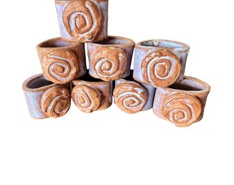 VTG 8 Handmade Napkin Rings Clay Pottery With Applied Swirl periwinkle brown