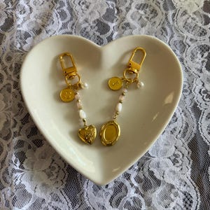 Personalized Locket Keychain with Initial | Choose Your Locket Shape (Heart/Oval) | Gold Tone Custom Bag Charm | Keepsake Gift