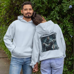 LADY LIBERTY DOWN Heavy Weight Patriotic Military Hoodie (S-5XL):  Men&#39;s & Women&#39;s Gildan 18500