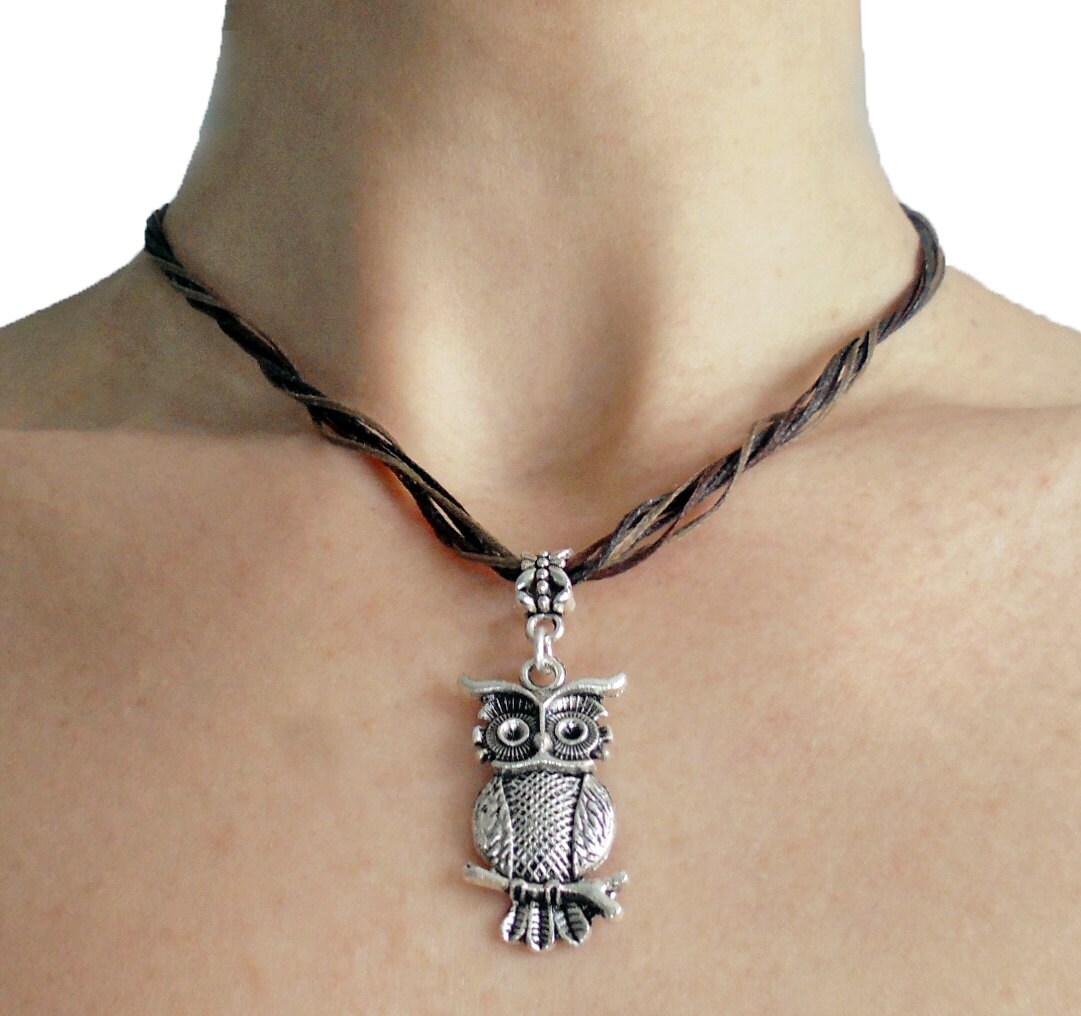 Sophias Dreaming | Owl Spirit Animal Necklace | Shamanic Totem Pendant With Energy Crystals | Wisdom Spiritual Symbol Jewelry | Art Gift For Nature Lovers, Shamans And Healers (Labradorite A