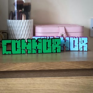 Minecraft-Style Name Plate – 3D Printed Block Font Desk Sign | Personalized Gamer Gift