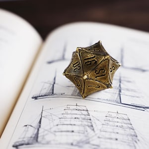 Baldur's Gate 3 Astral Prism Artifact dice, Shadowheart Astral Prism Mysterious Artifact, DND dice gift for game lovers