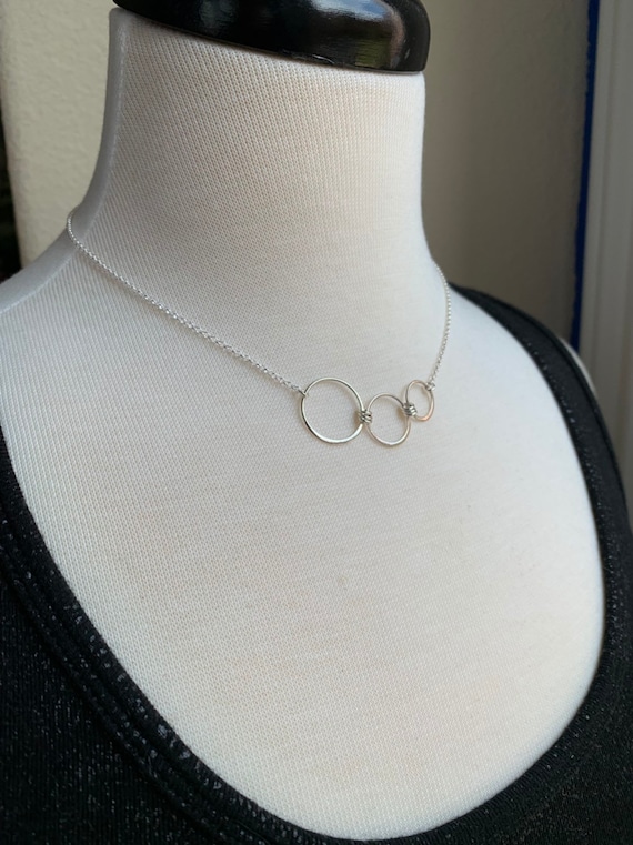 Connected cheap circle necklace