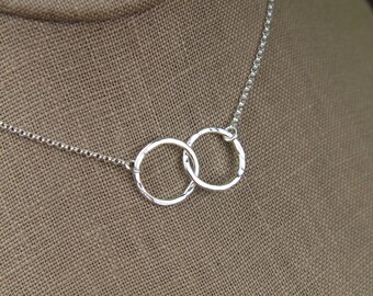 Hammered Sterling Silver Interlocking Circles Necklace