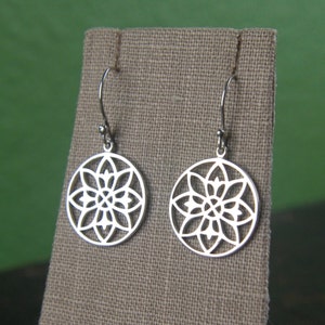 Mandala pendant earrings in sterling silver, geometric, mystical, bohemian, mandalla, yoga inspired, flower