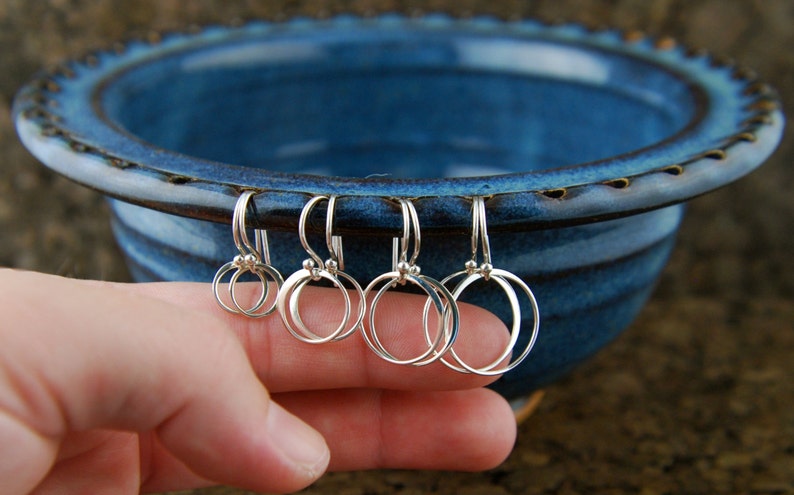 Circle earrings in sterling silver, hoop earrings, sterling silver circles, circle links, casual simple, sterling silver ring, simple circl image 1