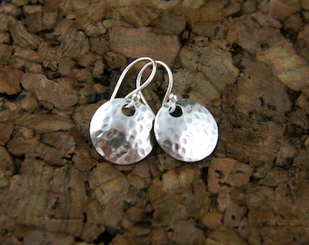 Large hammered disc earrings in sterling silver, hammered earrings, textured, round silver drops, everyday casual