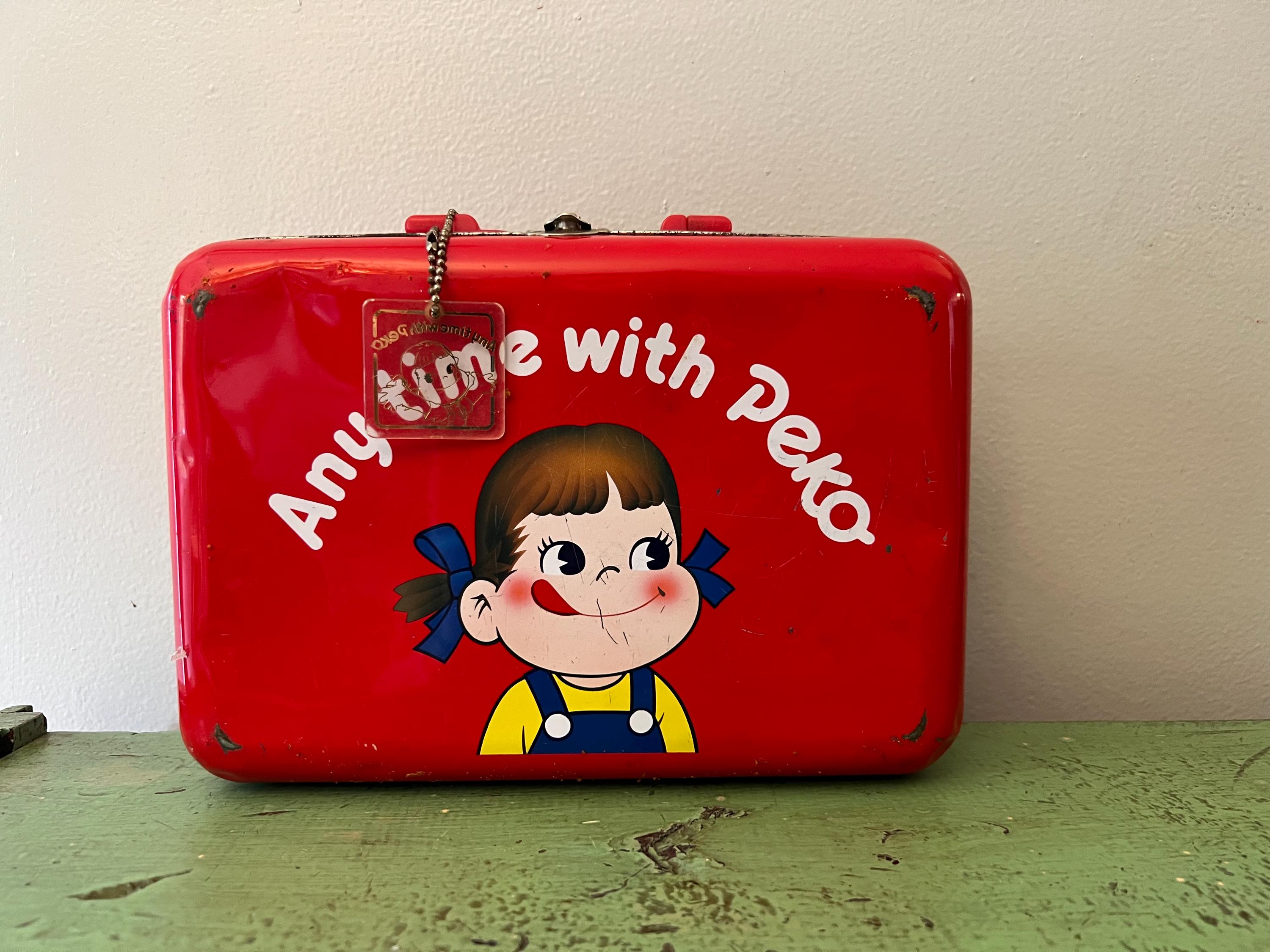 Japanese FUJIYA Peko Chan & Poko Chan~red Metal Lunchbox. Cartoon