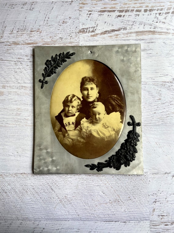 1890's Celluloid Button Portrait in Metal Frame With Floral Embellishments.  Mother With Children. US Navy. Convex Celluloid Photograph -  Canada