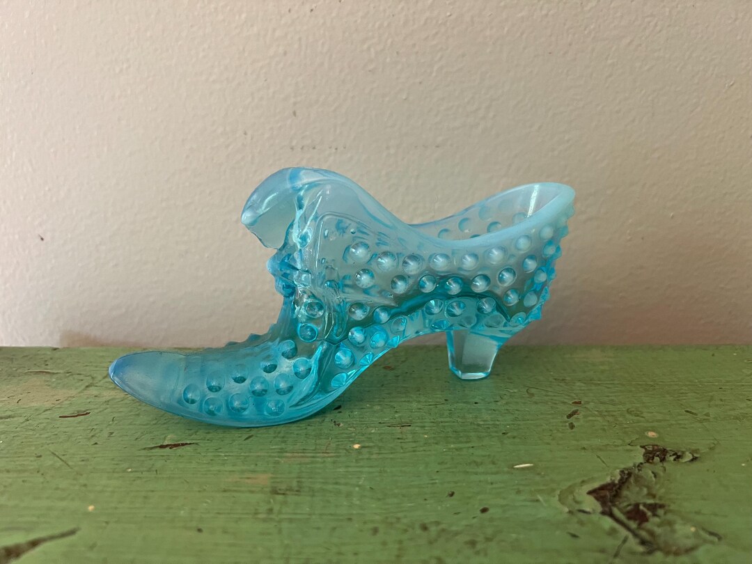 フェントン ブルーオパール セントオブネイル 美品です。アンティーク ヴィンテージ フェントンブルー オパールセント ホブネイル