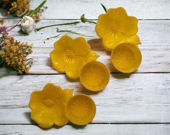 Mid Century Yellow Flower Snack Tray Tiki Drink Holders Set of 3. Hoffmann Industries MCM