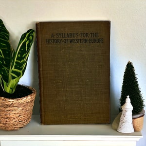 1907 A Syllabus for the History of Western Europe. With References and Review Questions. The Middle Ages. The Modern Age. Vintage Book