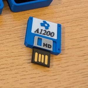 A1200 Retro Amiga floppy Style USB-minne (64 GB) - Retrogåva